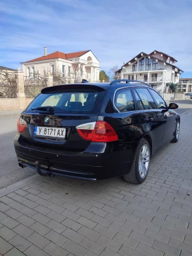 BMW 325 Xi - 5200 € / 10170.32 лв. - 40337413 6