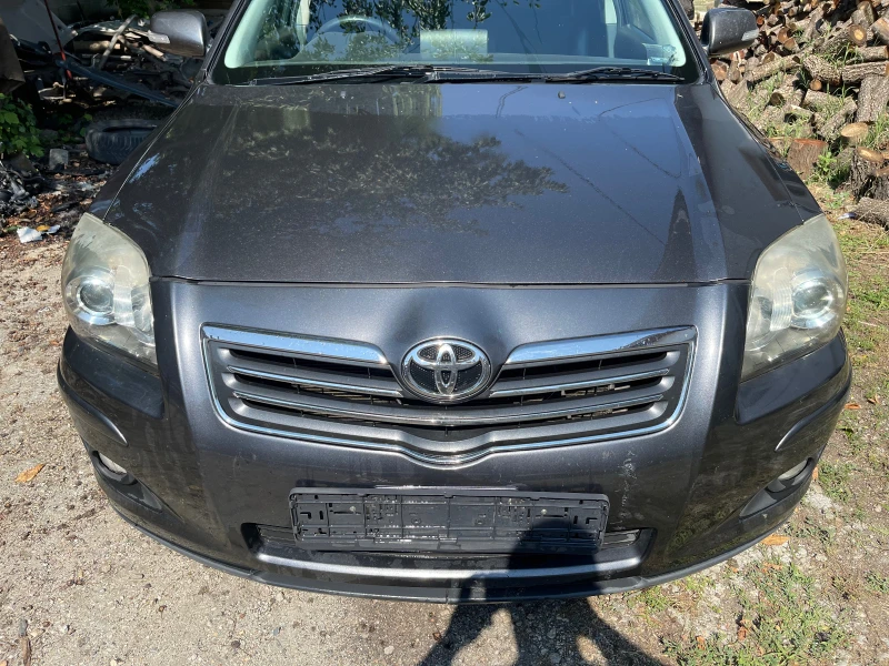 Toyota Avensis 2.2 D-Cat 177 к.с  Кожен Салон, снимка 3 - Автомобили и джипове - 41356555