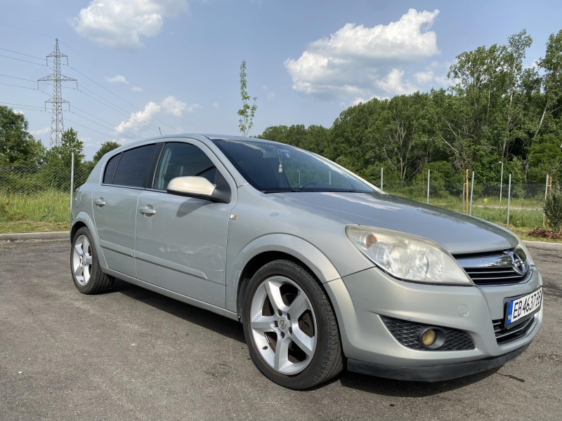 Opel Astra 1.7 COSMO CDTi 101 k.c., снимка 16 - Автомобили и джипове - 46156787