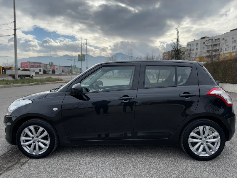 Suzuki Swift 1.2I/КОЖА/FACELIFT, снимка 2 - Автомобили и джипове - 48793673