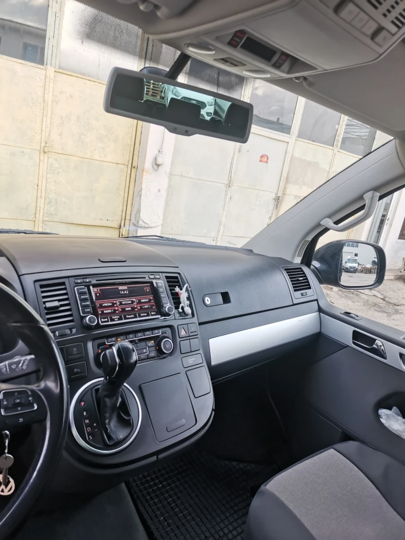 VW Multivan, снимка 8 - Автомобили и джипове - 48888081