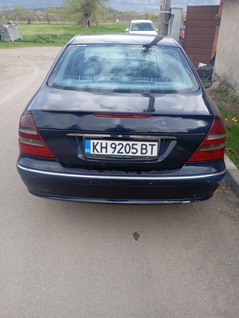 Mercedes-Benz E 270, снимка 5 - Автомобили и джипове - 51861882