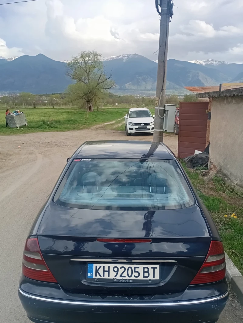 Mercedes-Benz E 270, снимка 7 - Автомобили и джипове - 51861882