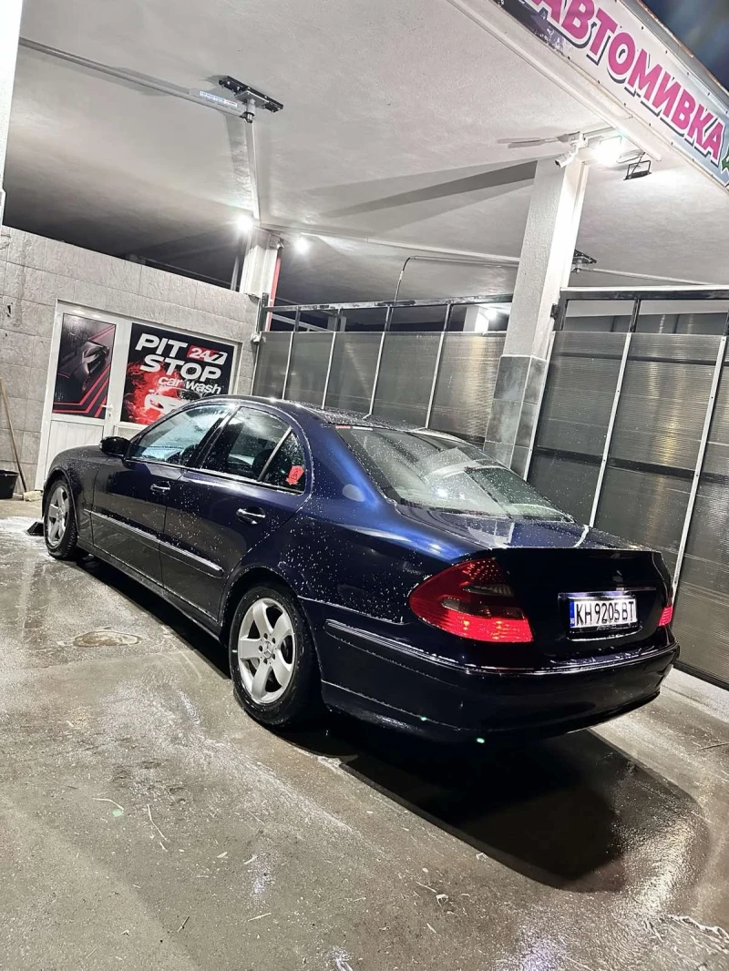 Mercedes-Benz E 270, снимка 6 - Автомобили и джипове - 51861882