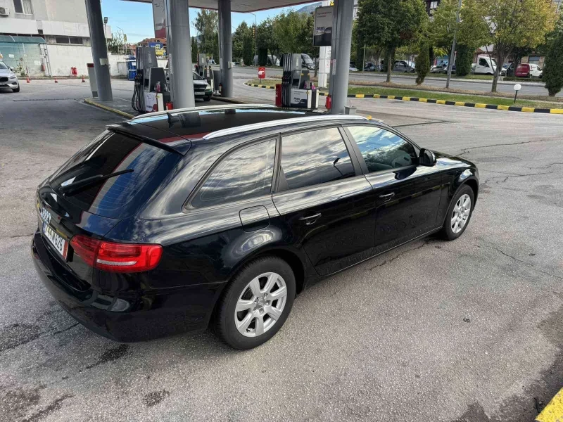 Audi A4 2.0TDI. 143kc. Automatic , снимка 10 - Автомобили и джипове - 51974535