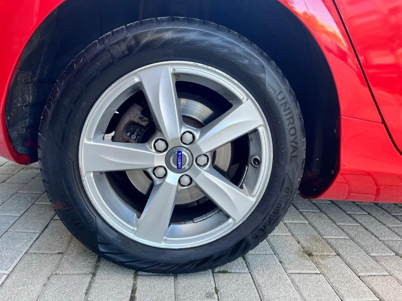 Volvo V40 1.6HDI= Пежо Двигател= 199000км= Топ Състояние!!!, снимка 17 - Автомобили и джипове - 52951482