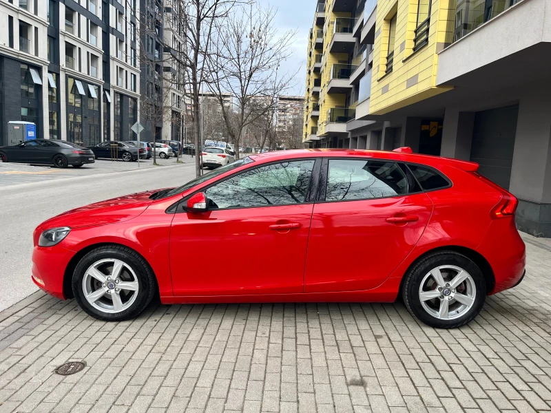 Volvo V40 1.6= D2= Безупречно Състояние!!!, снимка 9 - Автомобили и джипове - 52951482