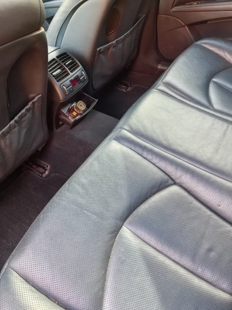 Mercedes-Benz E 320, снимка 14 - Автомобили и джипове - 52431337