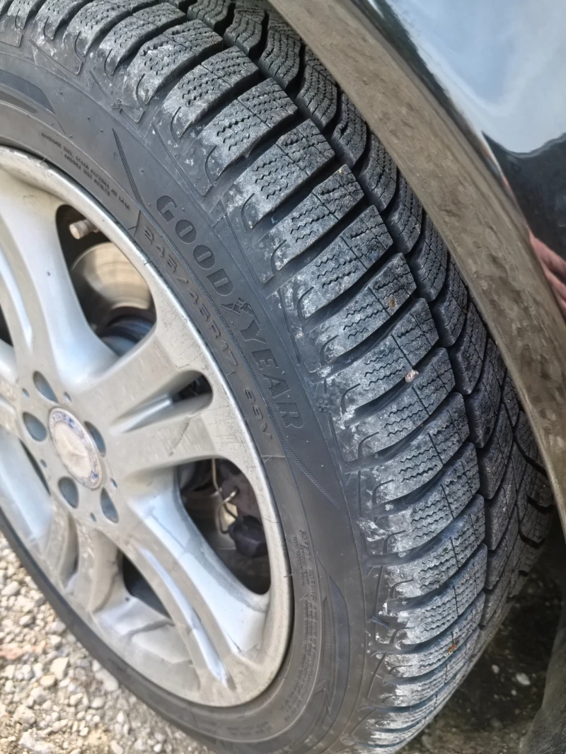 Mercedes-Benz E 320, снимка 13 - Автомобили и джипове - 52431337