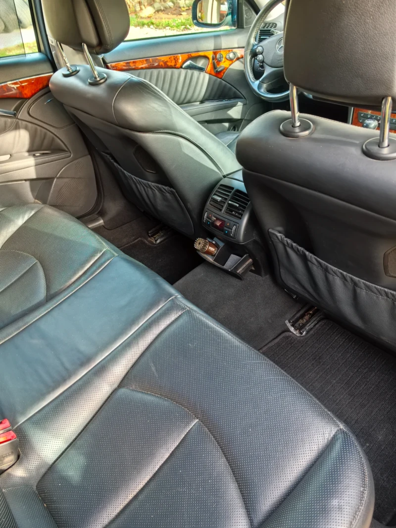 Mercedes-Benz E 320, снимка 15 - Автомобили и джипове - 52431337
