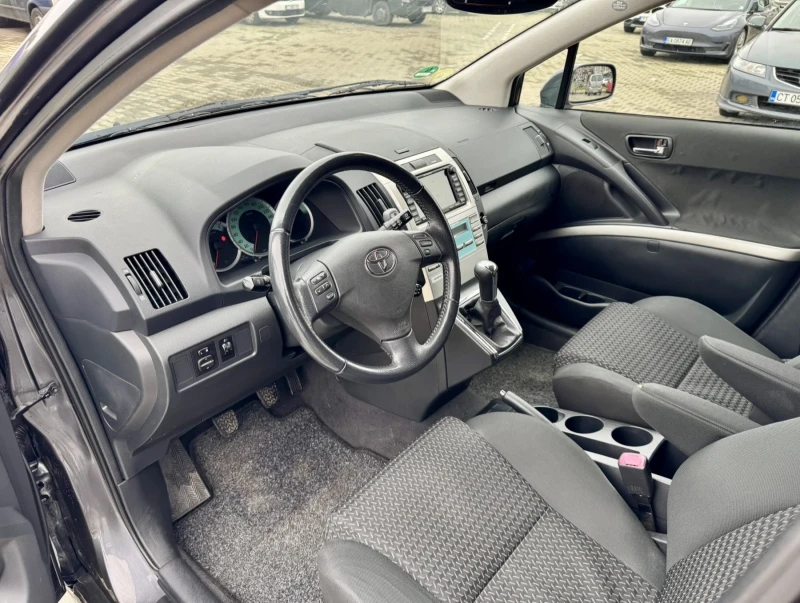 Toyota Corolla verso VVT-i, снимка 10 - Автомобили и джипове - 52904007