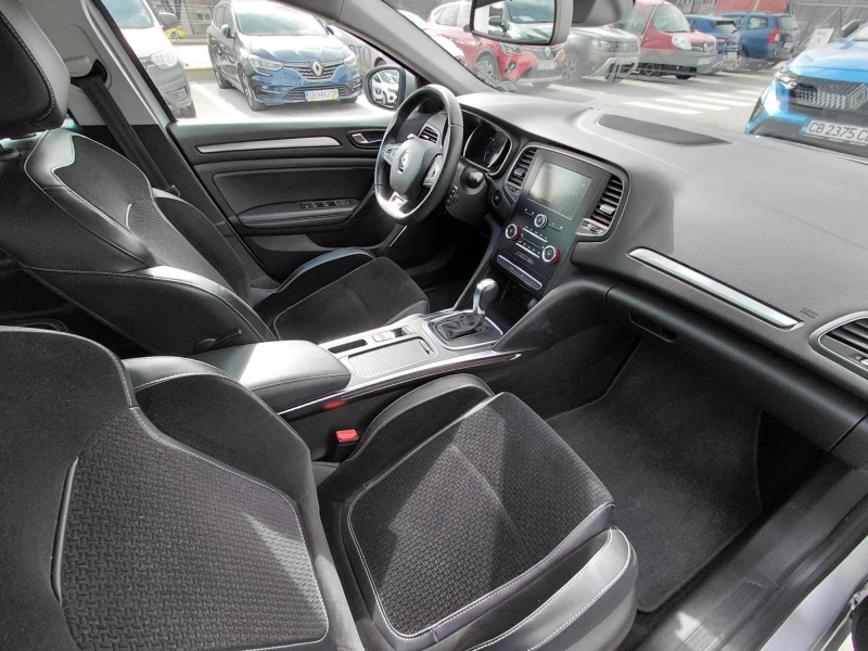 Renault Megane 1.3Tce/140к.с/Intens, снимка 15 - Автомобили и джипове - 53466486