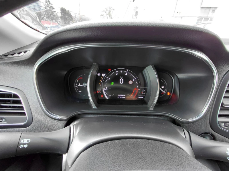 Renault Megane 1.3Tce/140к.с/Intens, снимка 13 - Автомобили и джипове - 53466486