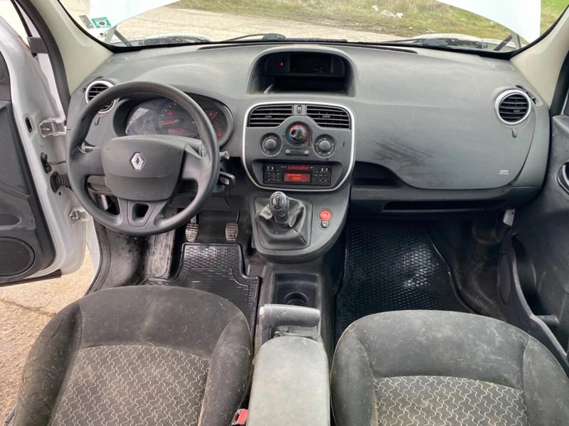 Renault Kangoo 1.5 DCI, снимка 6 - Автомобили и джипове - 35235121