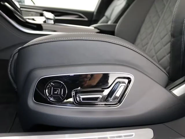 Audi S8 4.0TFSI/571HP/PANO/MASSAGE/MEMO/MATRIX/360/530g - изображение 9