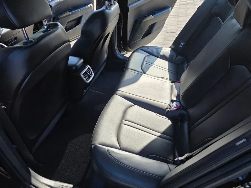 Kia K5 2.0 | Mobile.bg � ����������� 10