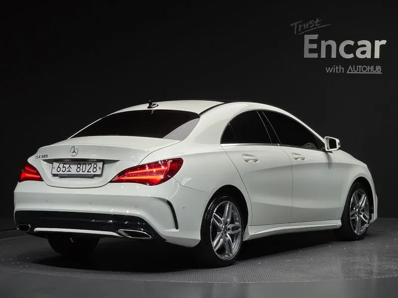 Mercedes-Benz CLA 2.5, снимка 2 - Автомобили и джипове - 54287778