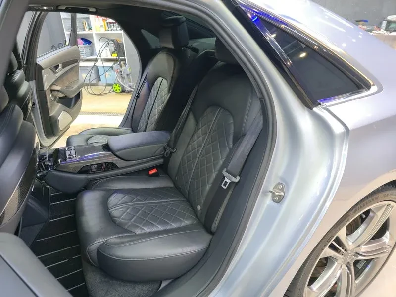 Audi S8 4.0 TFSI Quattro, снимка 17 - Автомобили и джипове - 55134056