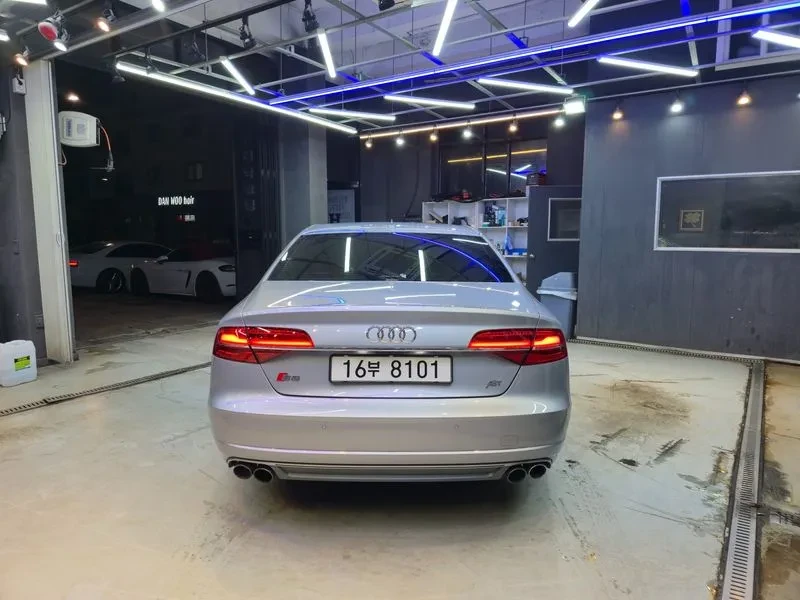 Audi S8 4.0 TFSI Quattro, снимка 4 - Автомобили и джипове - 55134056