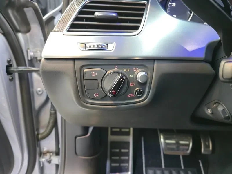 Audi S8 4.0 TFSI Quattro, снимка 13 - Автомобили и джипове - 55134056
