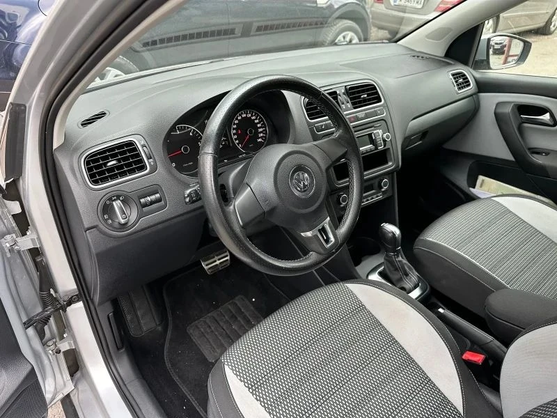 VW Polo Polo Cross, снимка 16 - Автомобили и джипове - 55881400