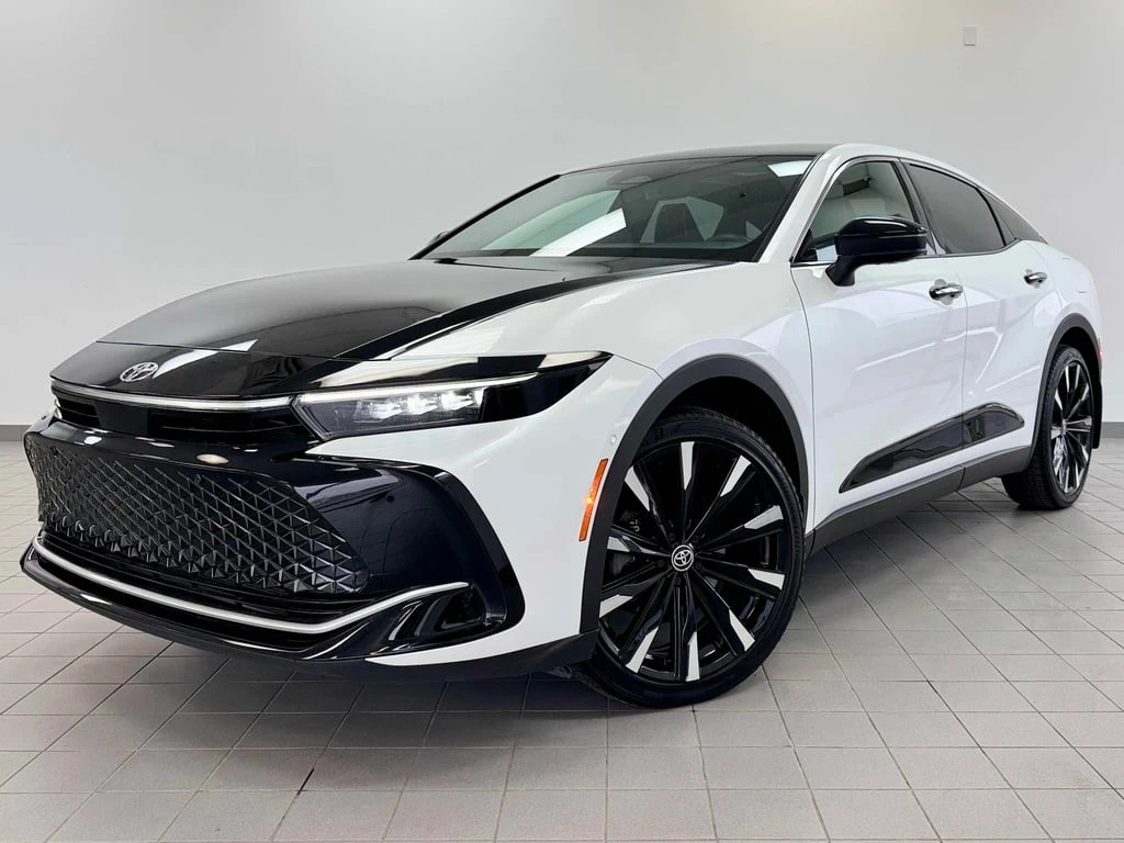 Toyota Crown Platinum Auto  CARFAX, снимка 1