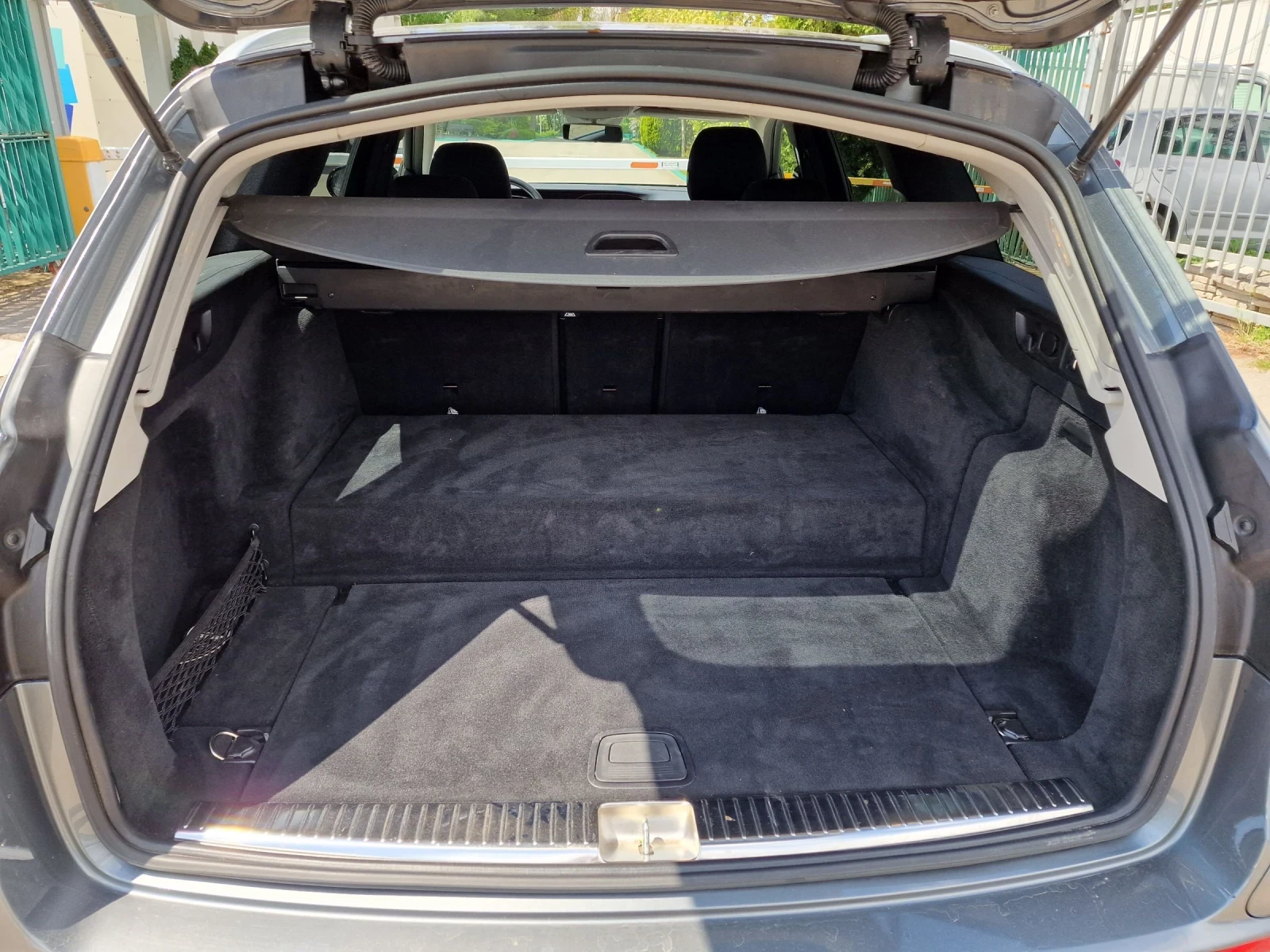 Mercedes-Benz E 300 de PLUG-IN HYBRID 9G-TRONIC  | Mobile.bg   17