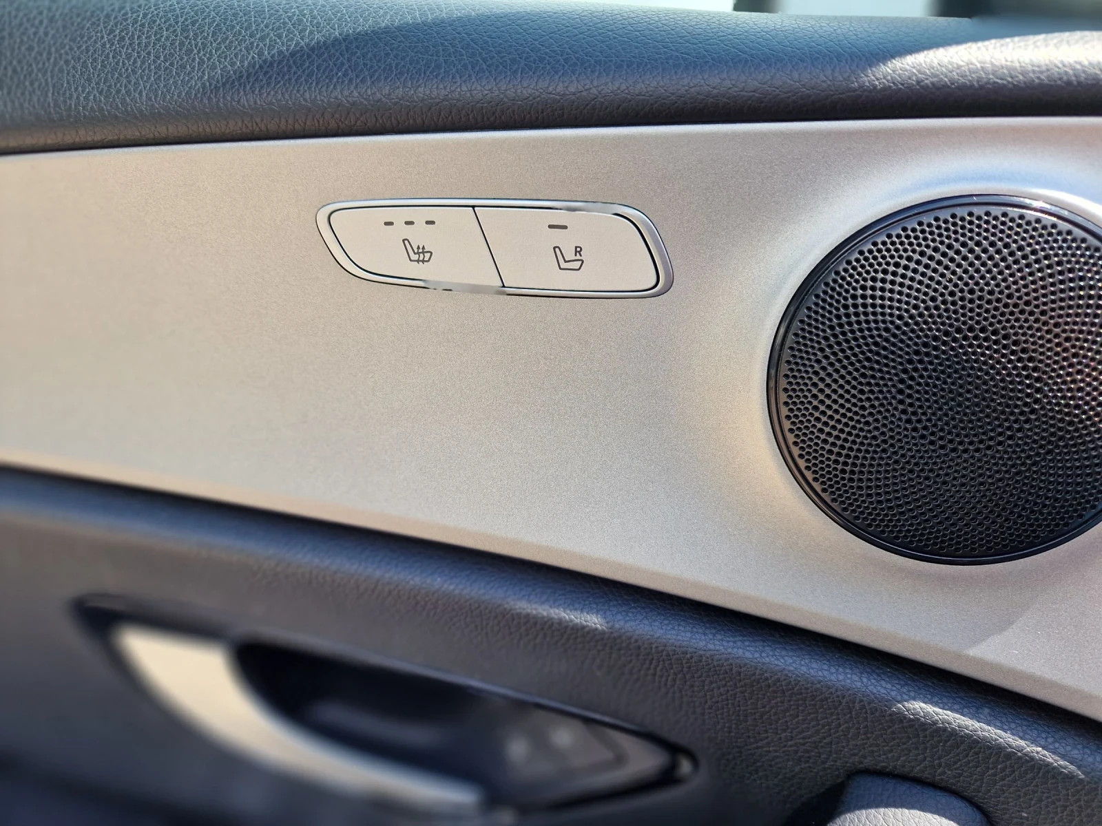 Mercedes-Benz E 300 de PLUG-IN HYBRID 9G-TRONIC  | Mobile.bg   11