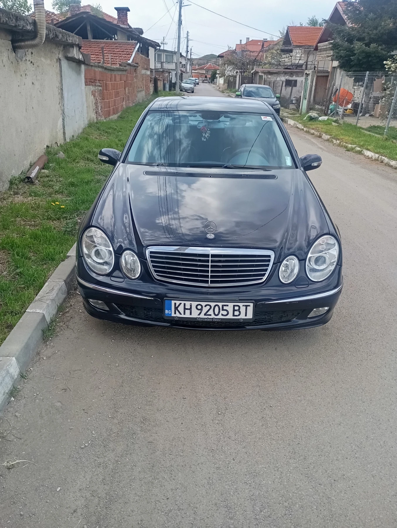 Mercedes-Benz E 270  - изображение 2