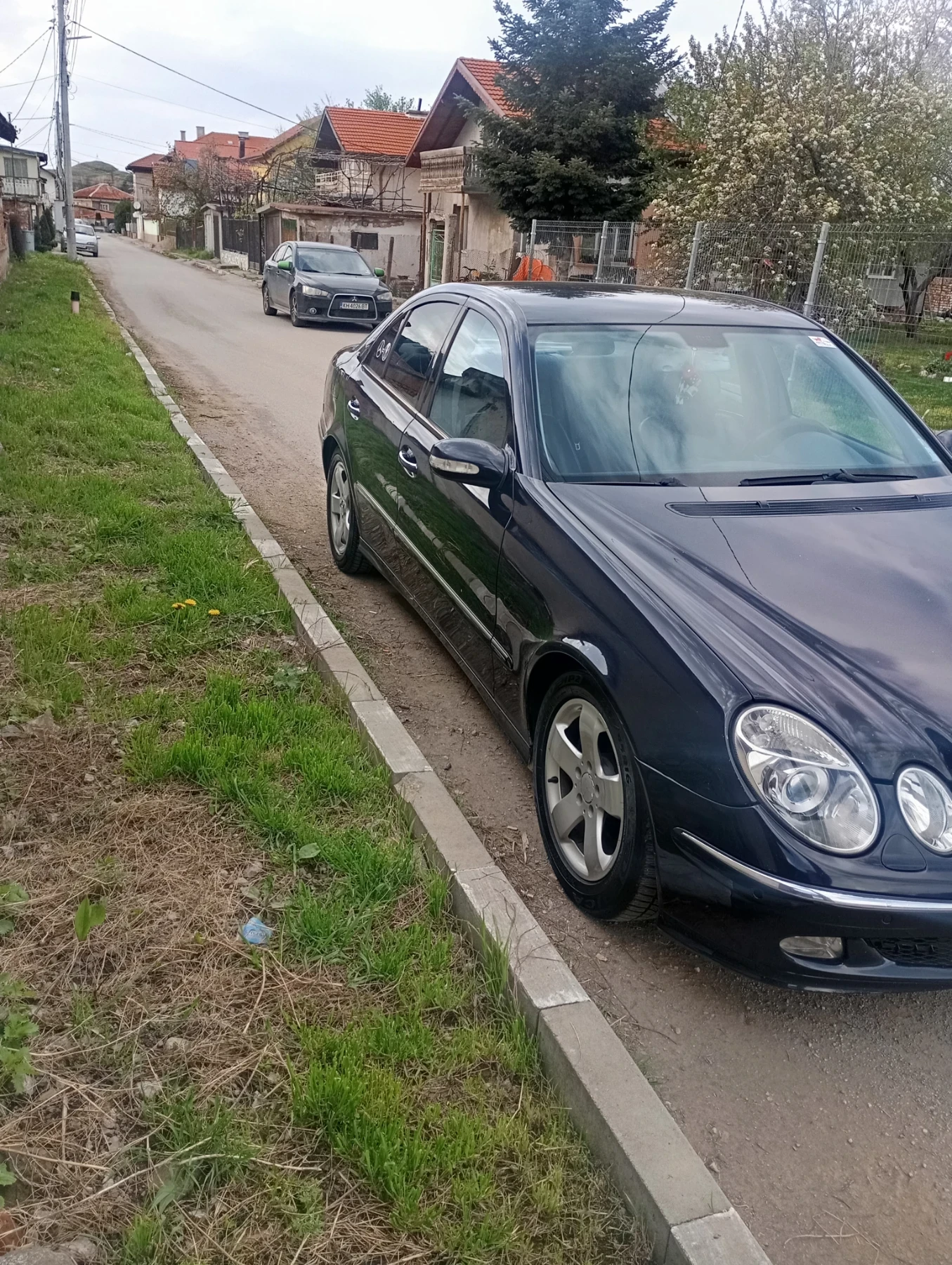 Mercedes-Benz E 270  - изображение 4