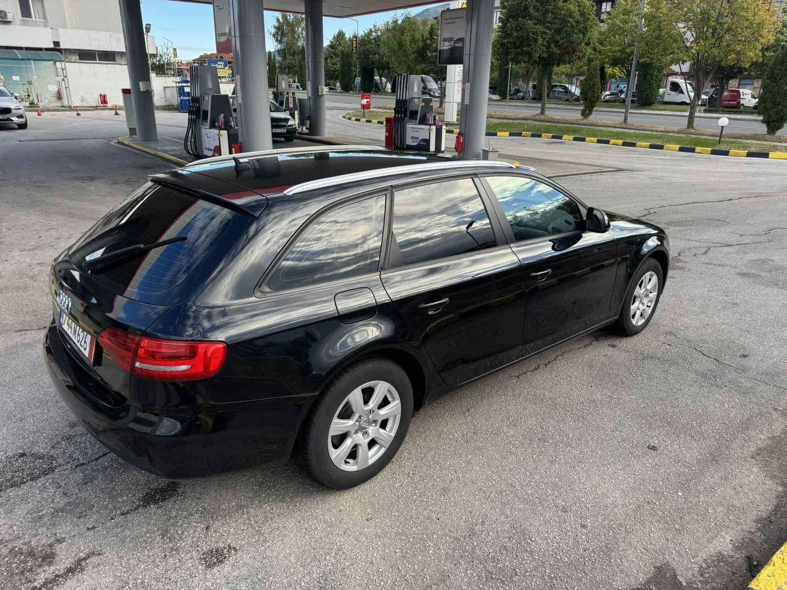 Audi A4 2.0TDI. 143kc. Automatic  - изображение 10