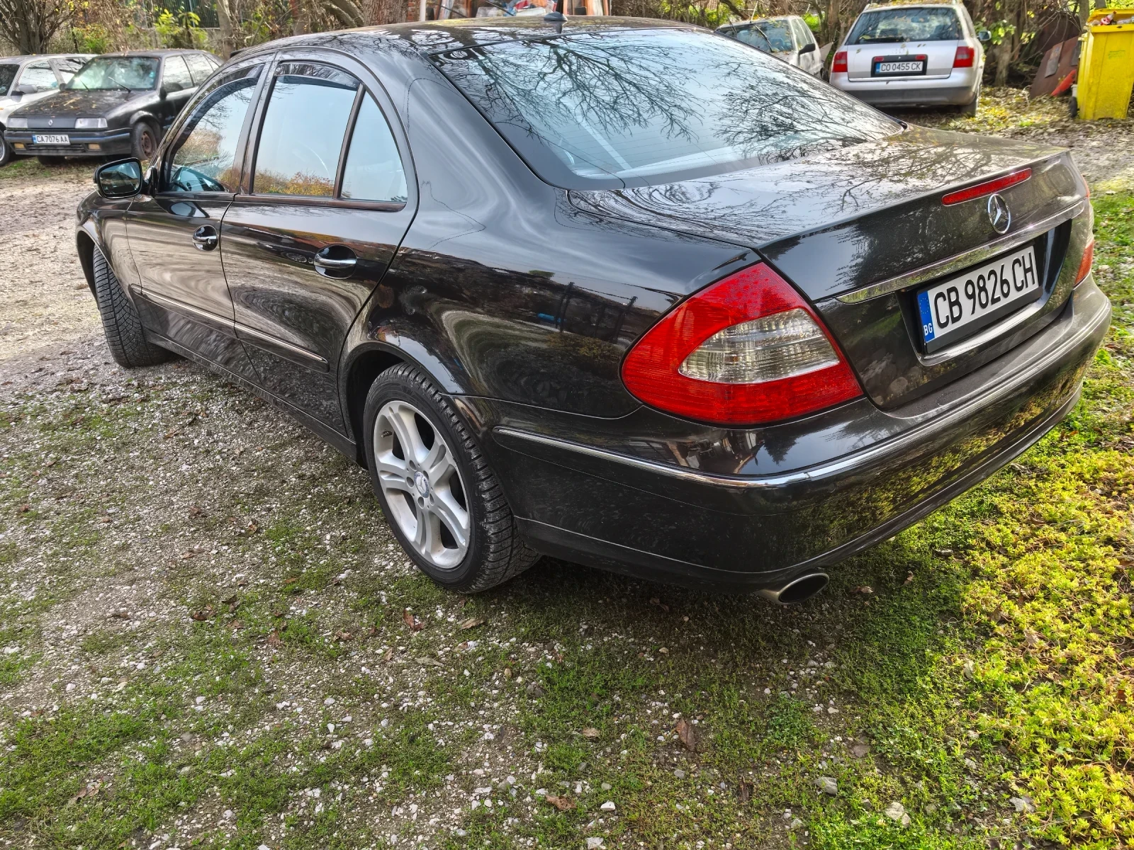 Mercedes-Benz E 320  - изображение 4