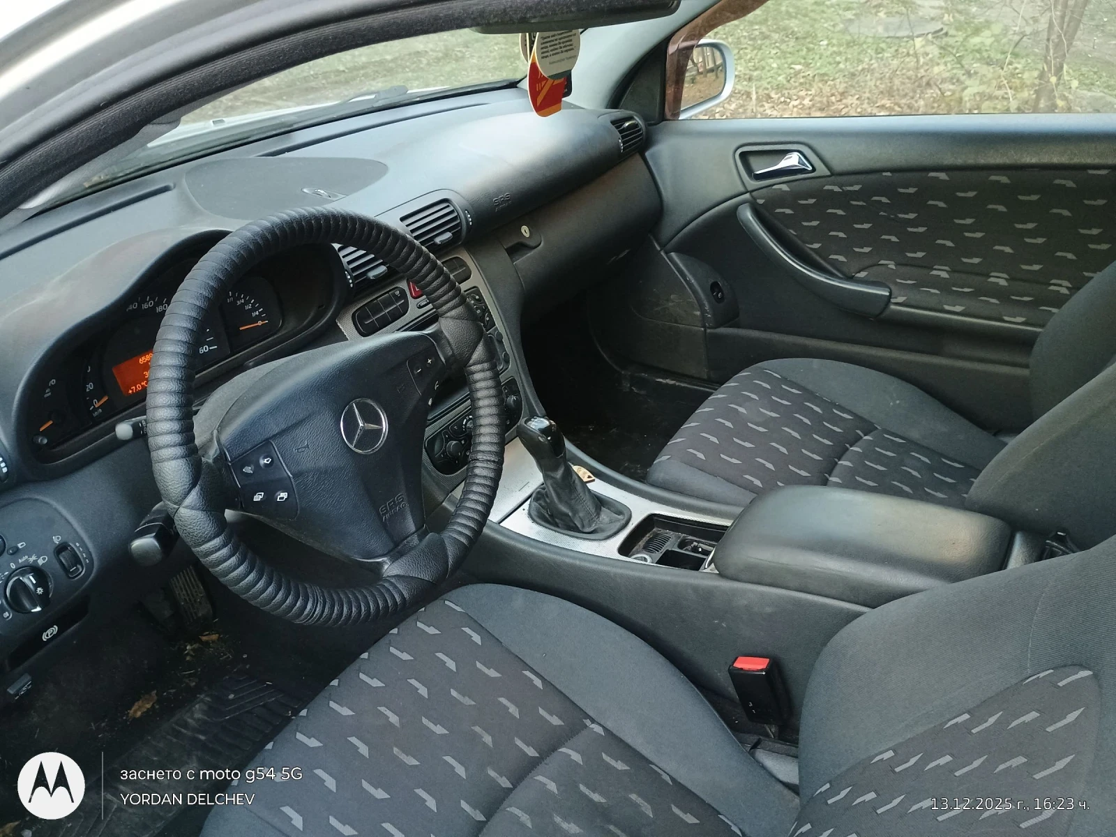 Mercedes-Benz C 180 спорт купе - изображение 8