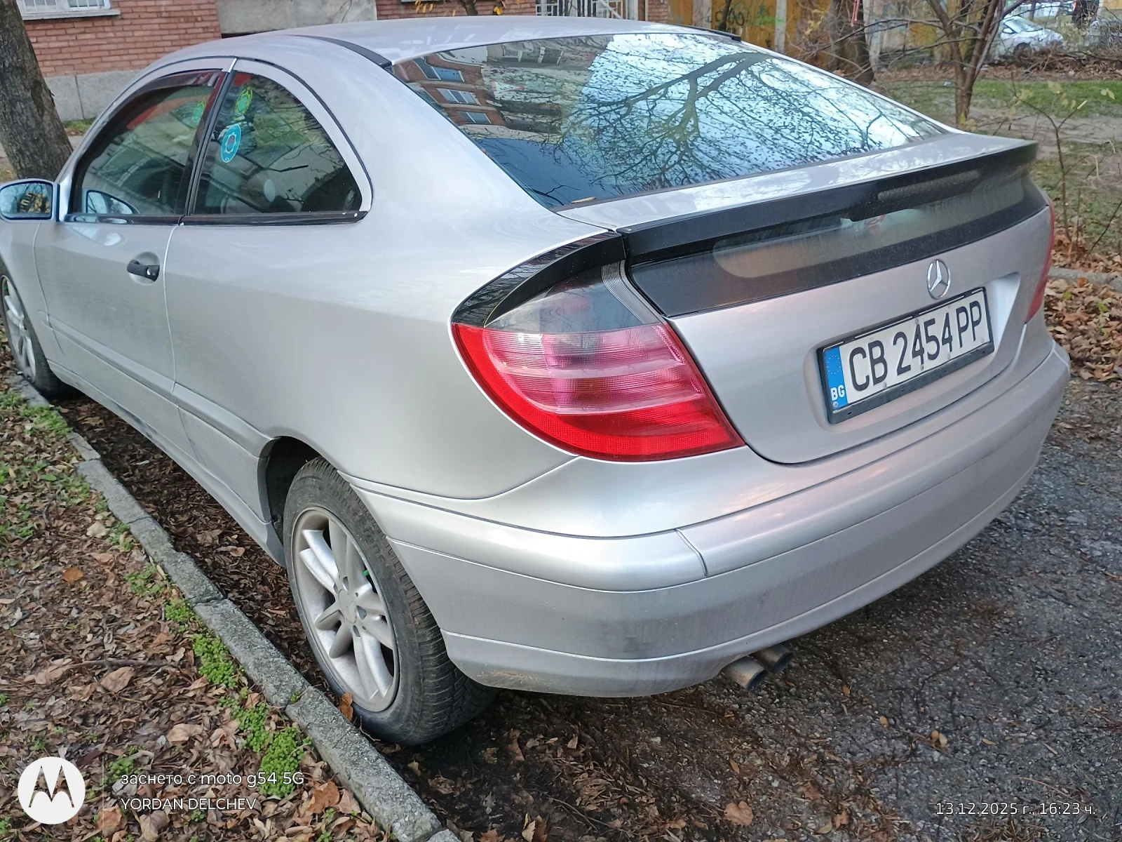 Mercedes-Benz C 180 спорт купе - изображение 7