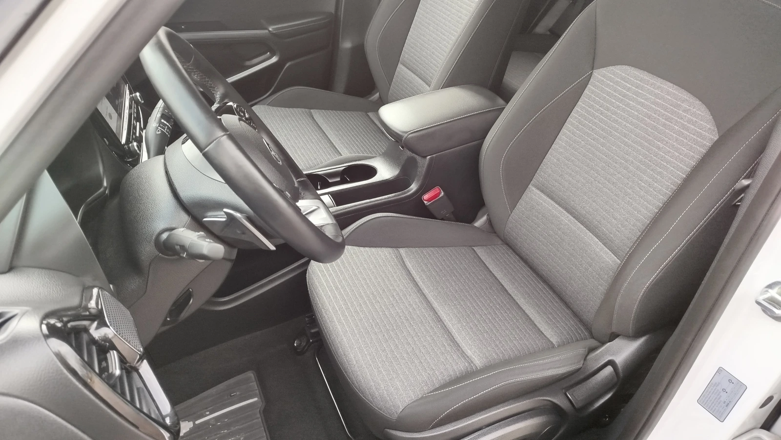 Kia Soul e-Soul 64 kWh (204кс) КАТО НОВА, снимка 10 - Автомобили и джипове - 53827333