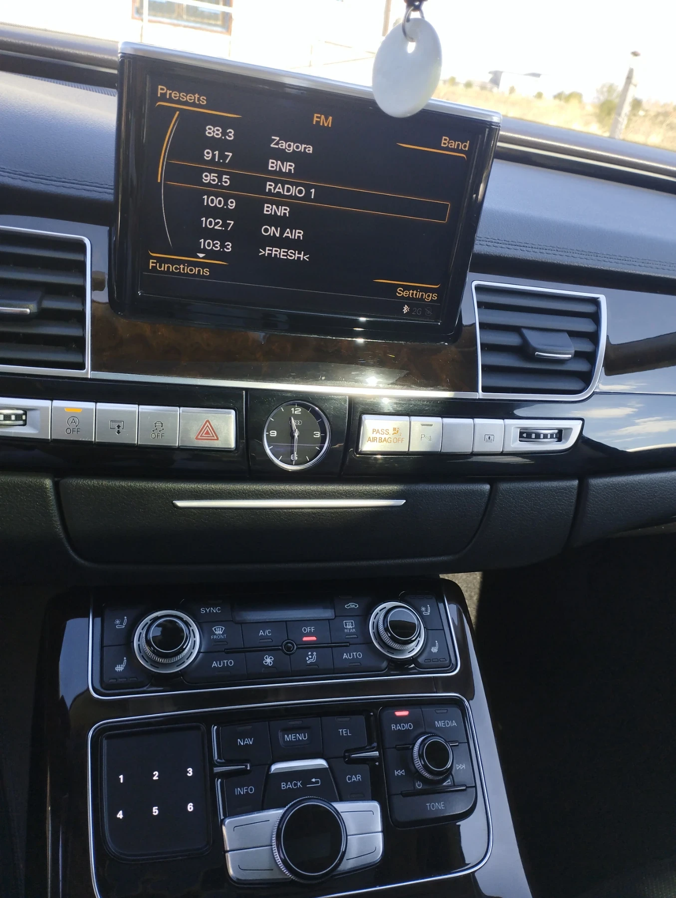 Audi A8 A8L D4, снимка 11 - Автомобили и джипове - 53861579