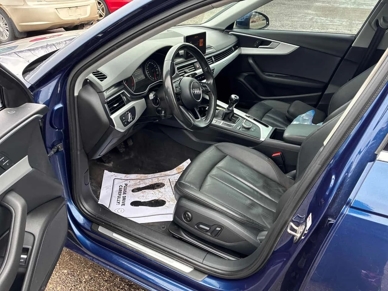 Audi A4  KOMFORT /CAMERA/ПОДГРЕВИ, снимка 5 - Автомобили и джипове - 54356913