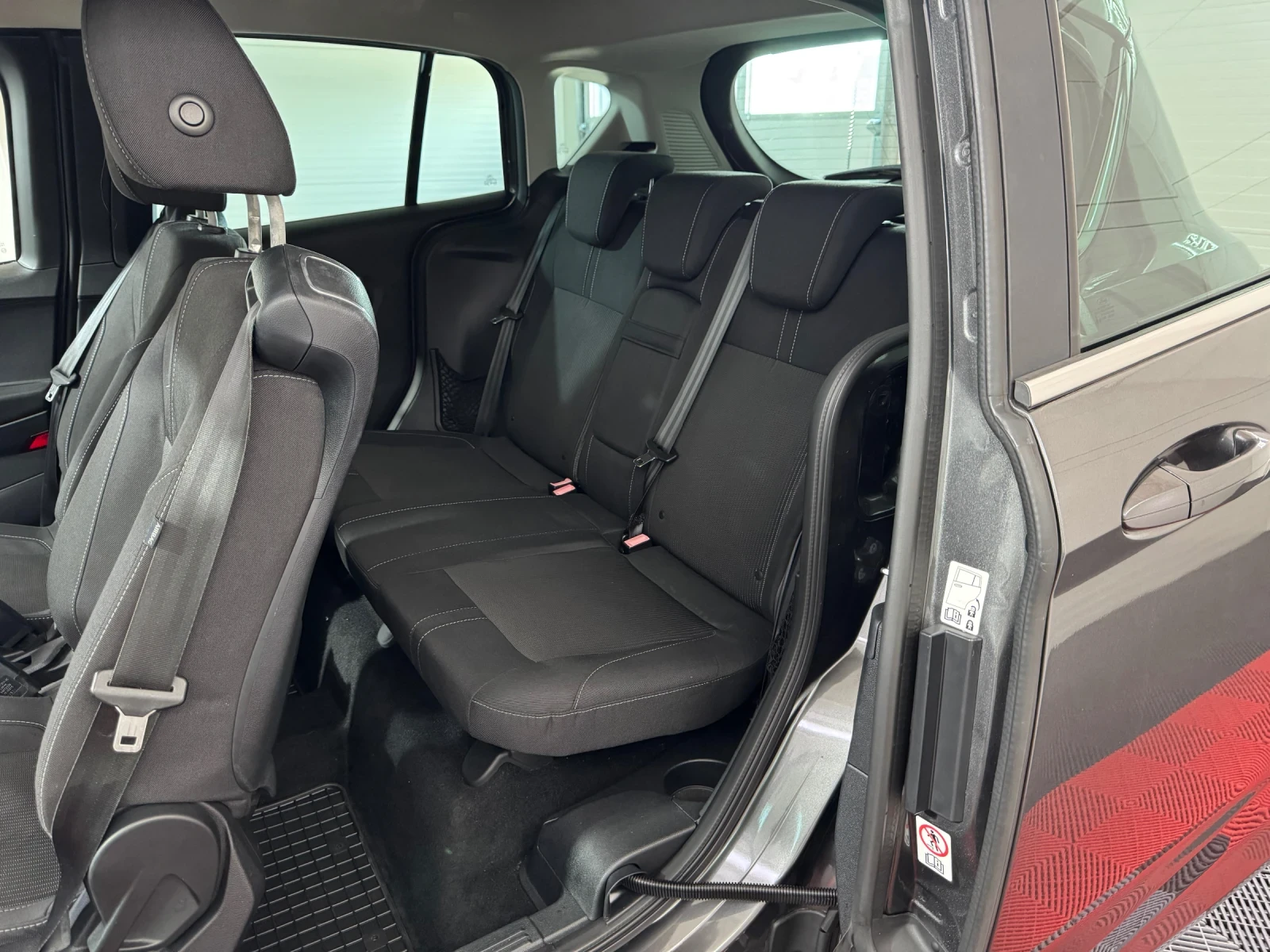 Ford B-Max 1.0 i - TITANIUM - KEYLESS - 116.000 km!, снимка 16 - Автомобили и джипове - 54448862