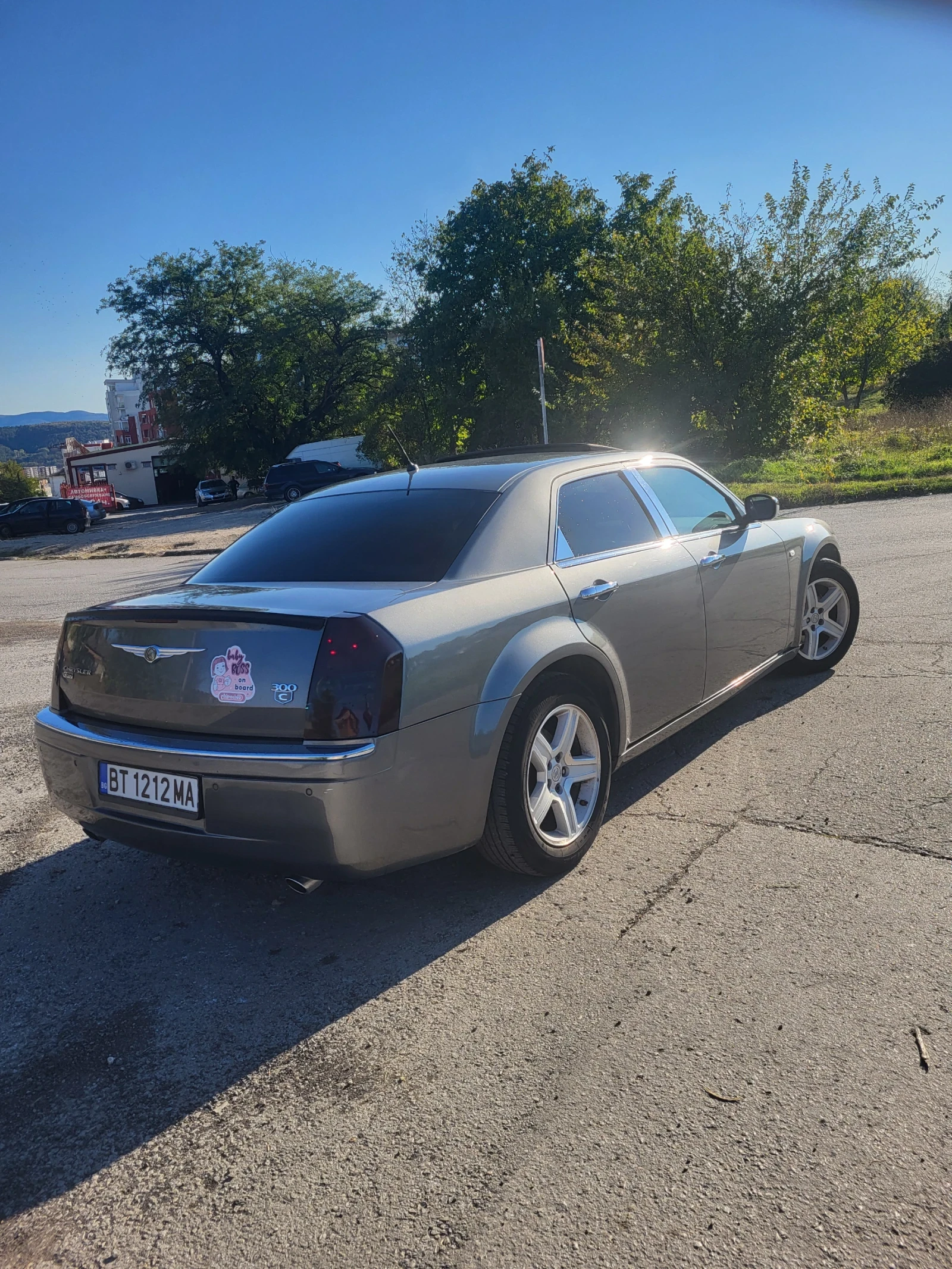 Chrysler 300c, снимка 5 - Автомобили и джипове - 54608192