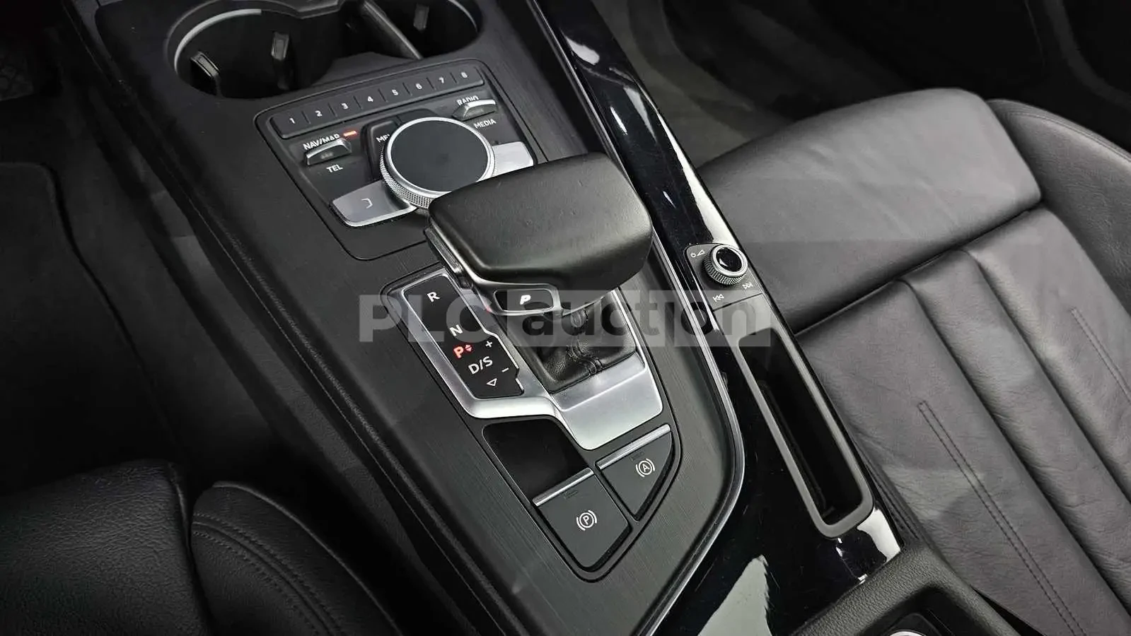 Audi A5 45 TFSI QUATTRO| 360| HEAD UP| ВКЛ.ТЕХНОТЕСТ, снимка 9 - Автомобили и джипове - 54621990