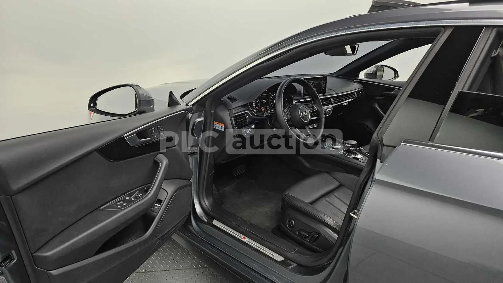 Audi A5 45 TFSI QUATTRO| 360| HEAD UP| ВКЛ.ТЕХНОТЕСТ, снимка 5 - Автомобили и джипове - 54621990