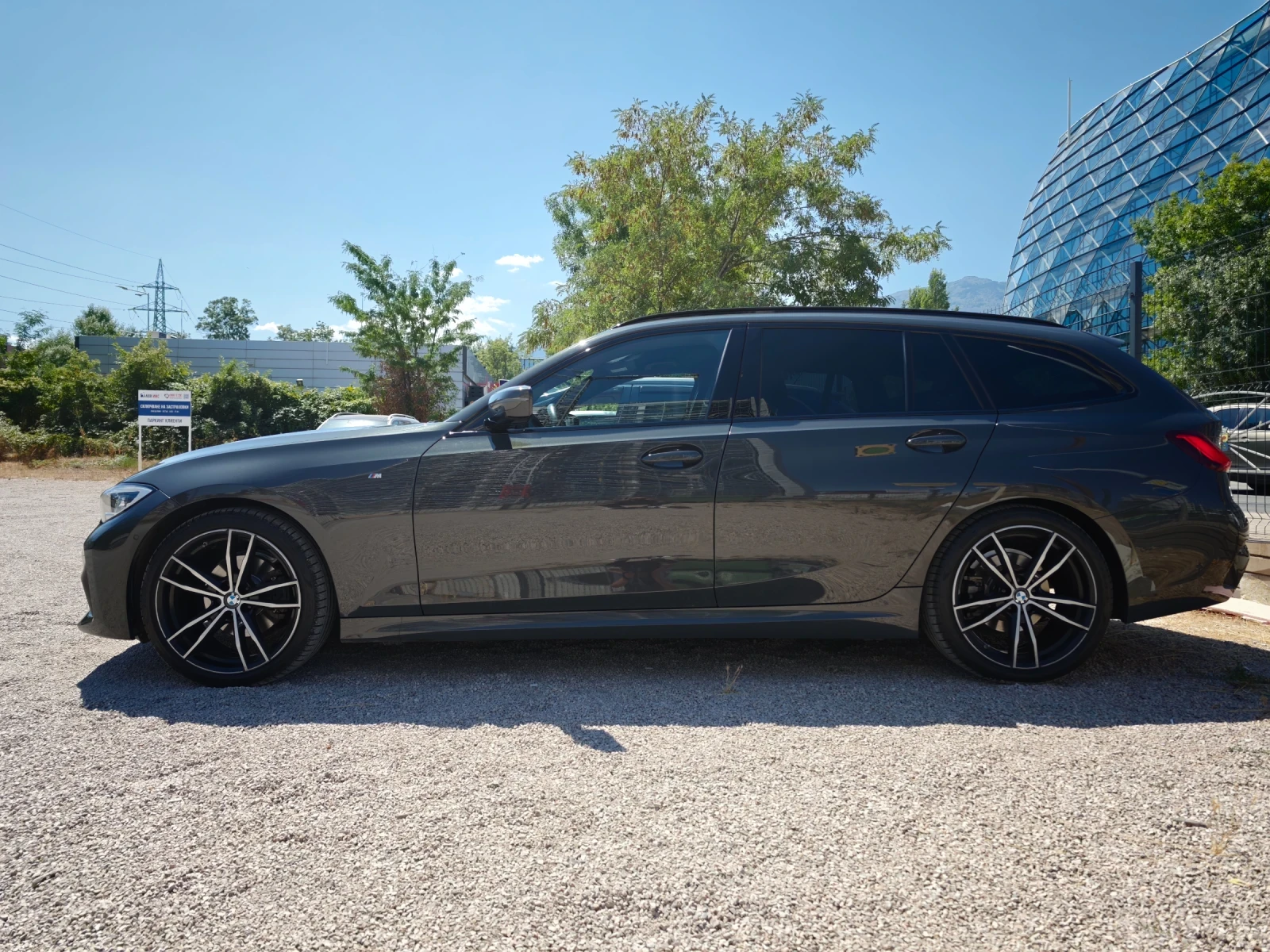 BMW 320 Xdrive, Shadow-Line, M sport, Laser light , снимка 4 - Автомобили и джипове - 56241010