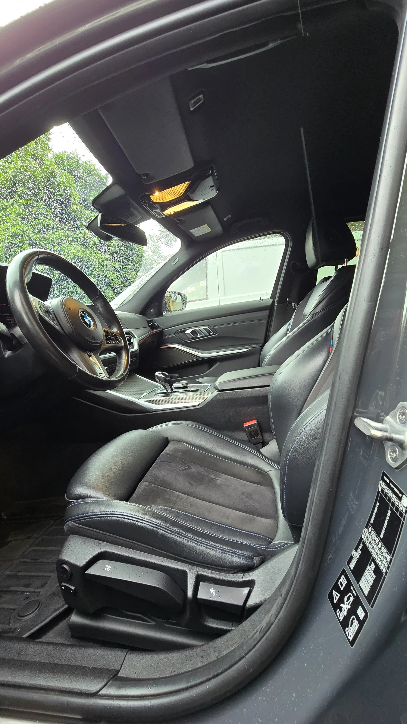 BMW 320 Xdrive, снимка 10 - Автомобили и джипове - 54682597