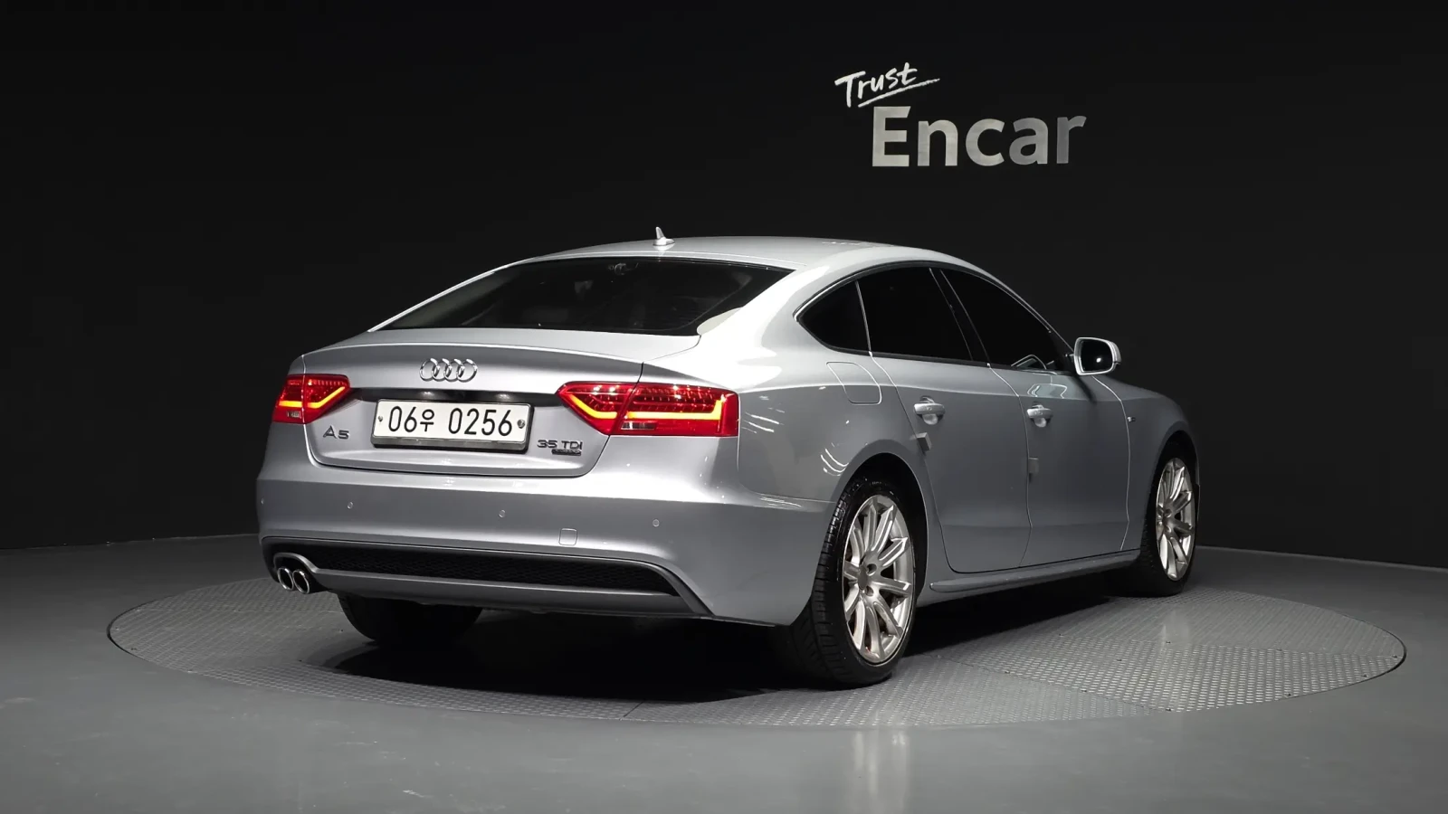 Audi A5 !PRESTIGE! #УНИКАТ# !FULL!, снимка 2 - Автомобили и джипове - 55049126