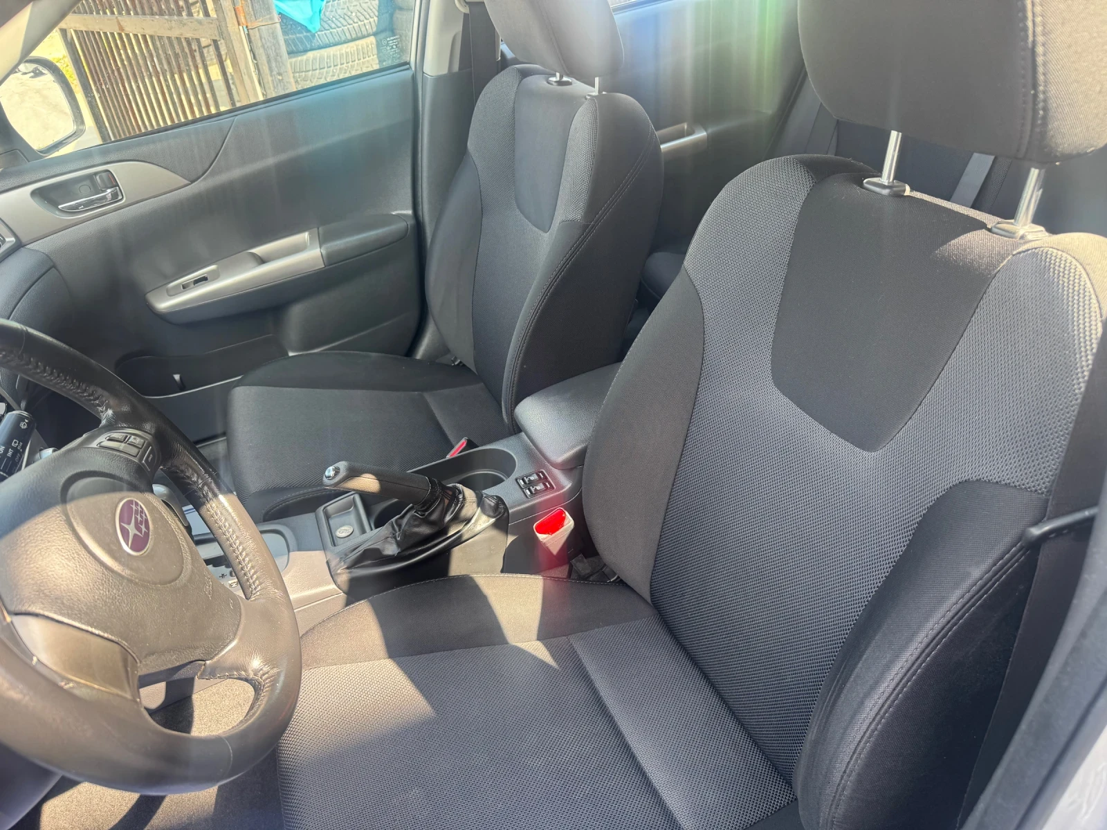 Subaru Impreza 2.0 R Автомат 4х4 Швейцария ТОП, снимка 10 - Автомобили и джипове - 55071263