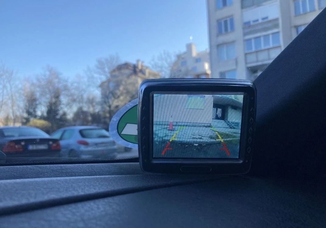 BMW 318 1.8i, снимка 6 - Автомобили и джипове - 55676072