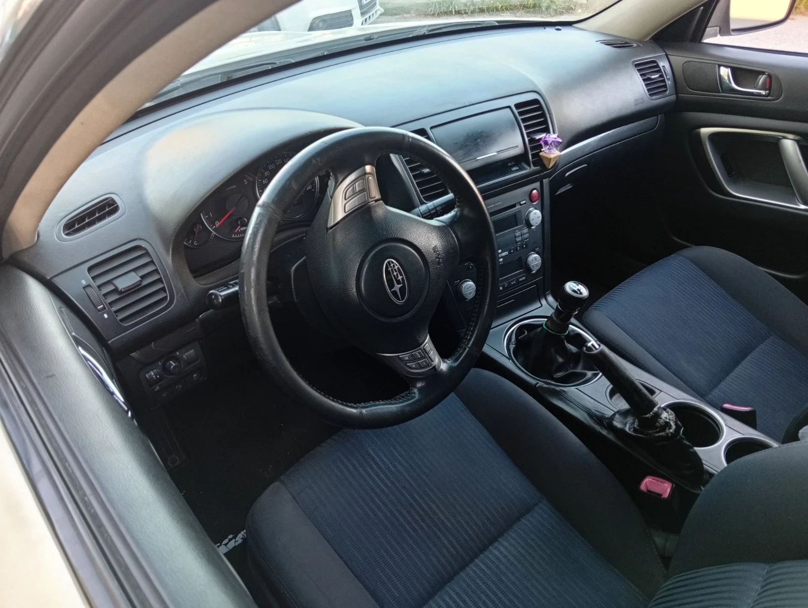 Subaru Legacy, снимка 4 - Автомобили и джипове - 55962473
