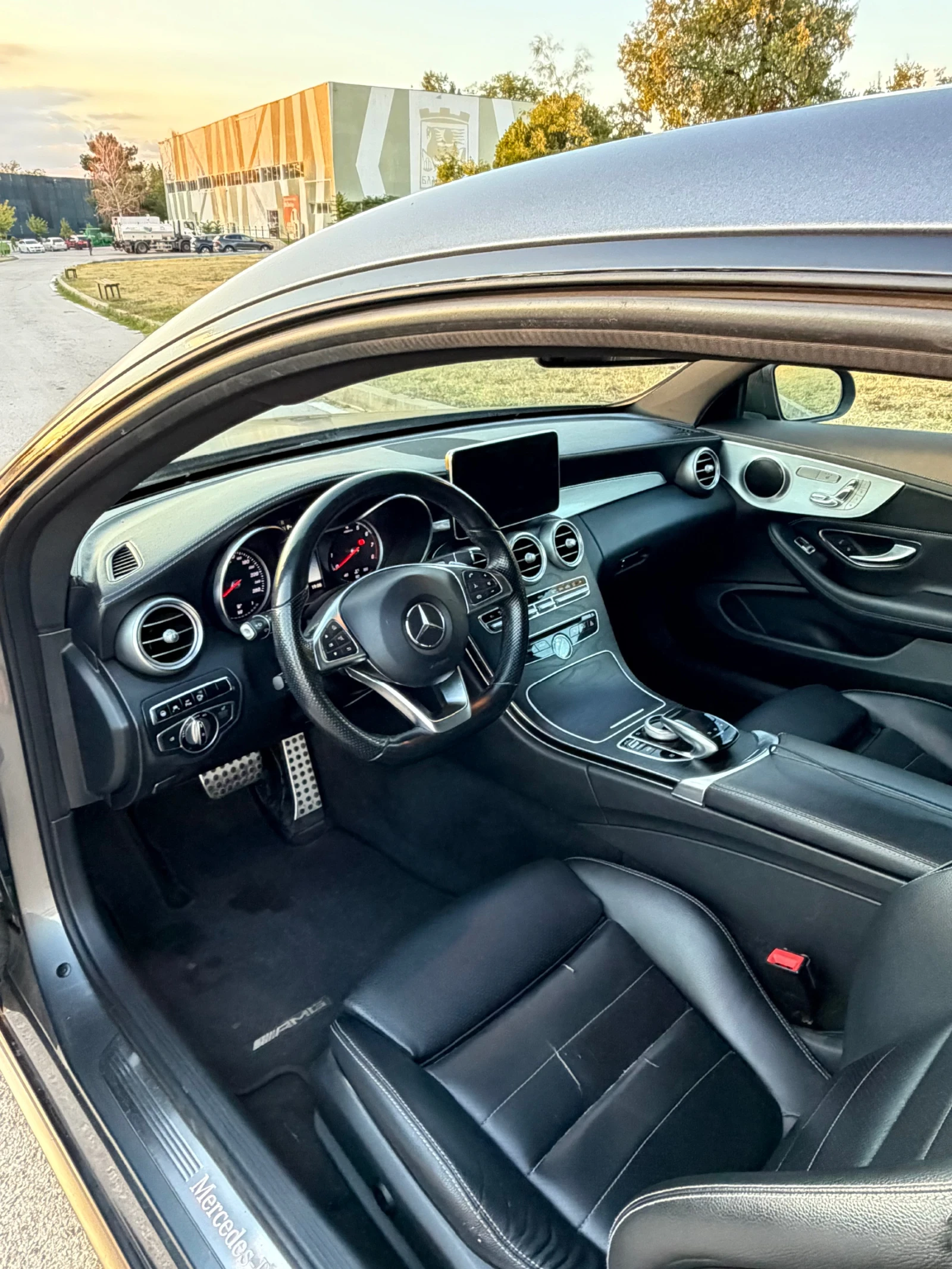 Mercedes-Benz C 300, снимка 10 - Автомобили и джипове - 56121217