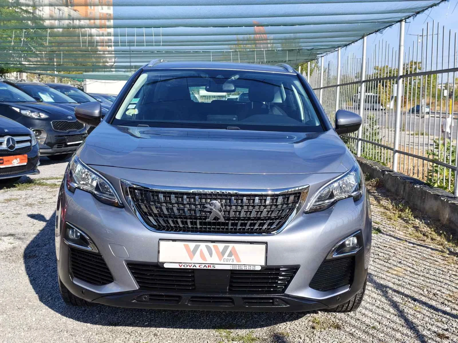 Peugeot 3008 1.6 HDI 120 k. c. Дистриник, Нави, сервизна истори, снимка 2 - Автомобили и джипове - 56126606