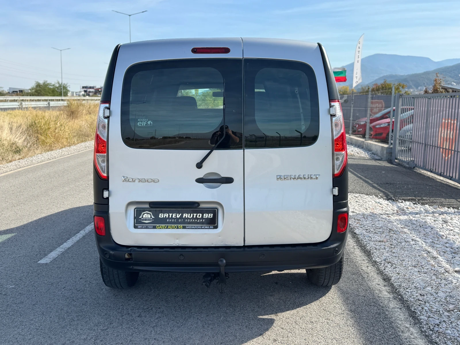 Renault Kangoo 1.5 DCI, снимка 4 - Автомобили и джипове - 56579779